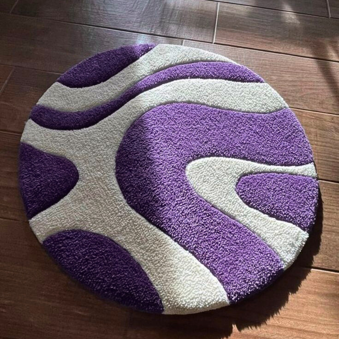 Abstract pattern rug circle